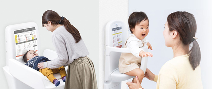 収納式おむつ交換台（縦型）「オムツっ子V1」 株式会社 水上【大阪府